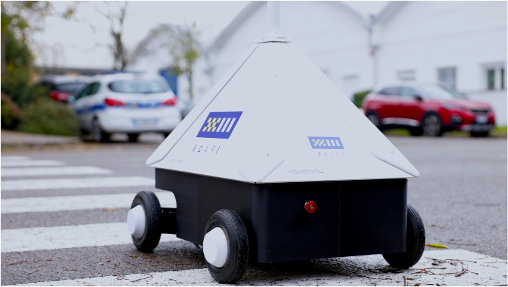 IPA2X Robot: A Smart Solution for Pedestrian Safety